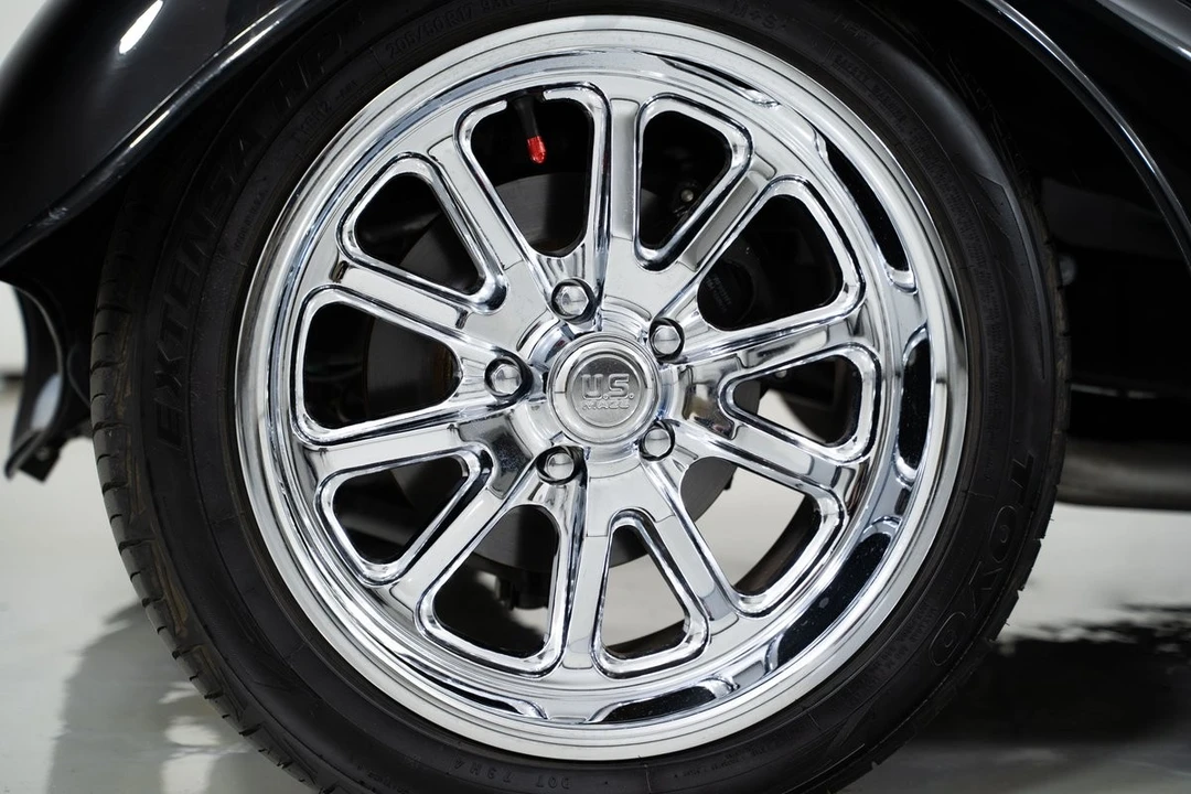 1933 Ford Model 18 & 40 - Image 9 of 31