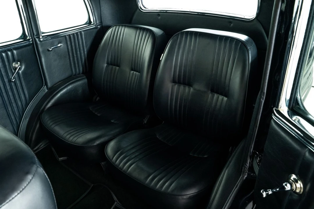 1933 Ford Model 18 & 40 - Image 25 of 31
