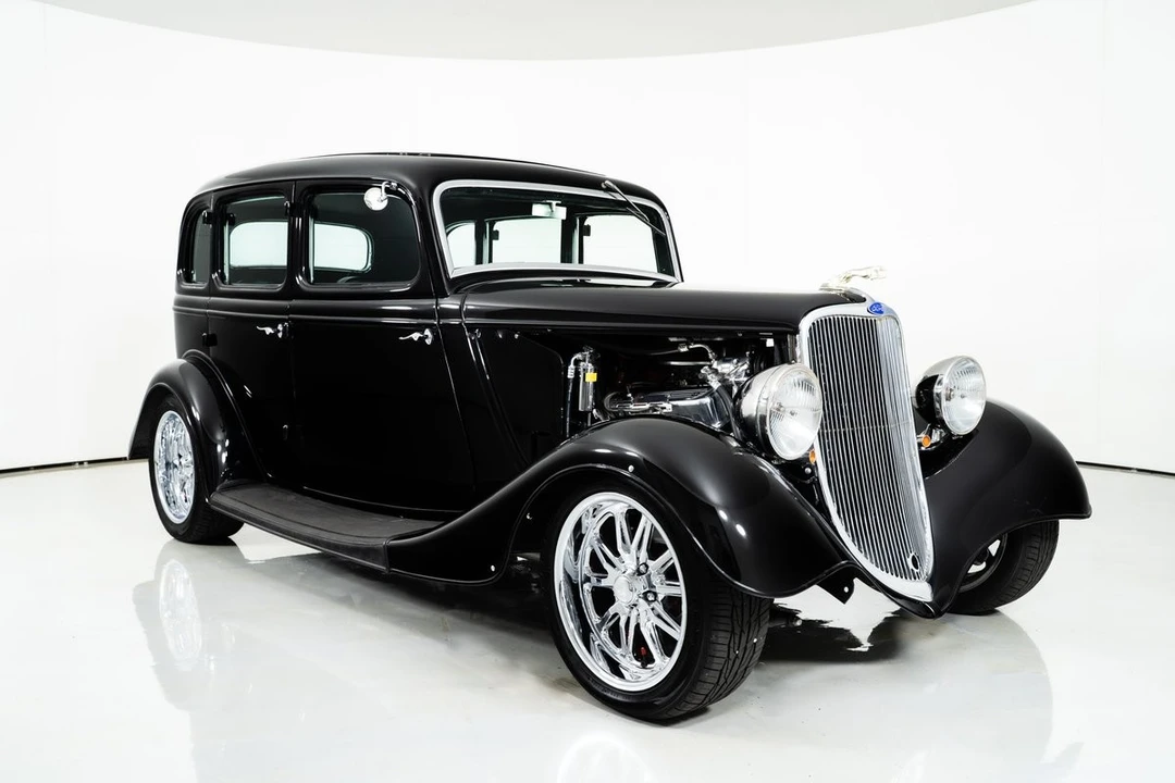 1933 Ford Model 18 & 40 - Image 18 of 31