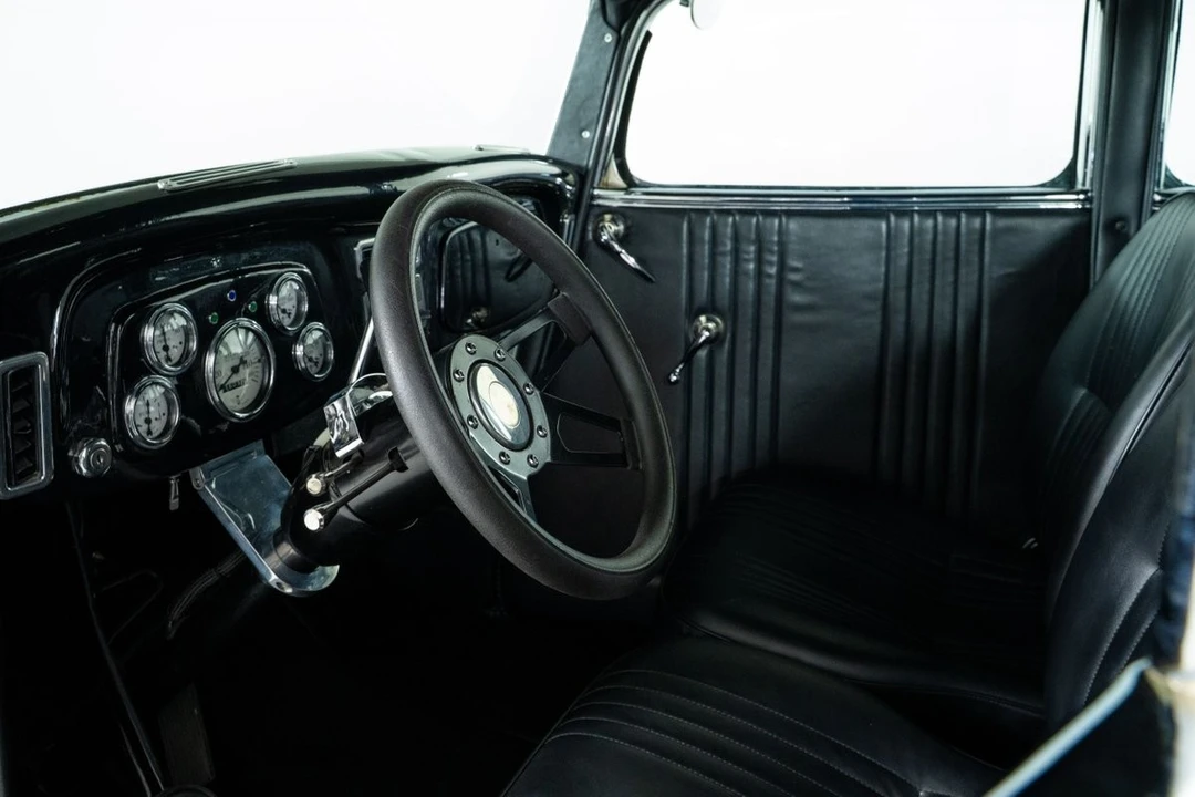 1933 Ford Model 18 & 40 - Image 2 of 12