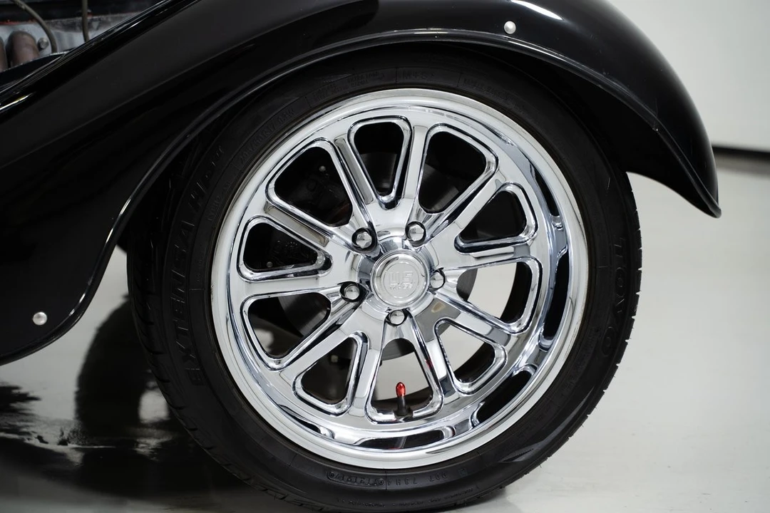 1933 Ford Model 18 & 40 - Image 17 of 21
