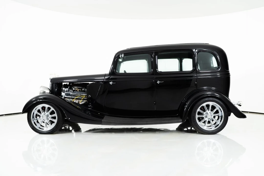 1933 Ford Model 18 & 40 - Image 8 of 21