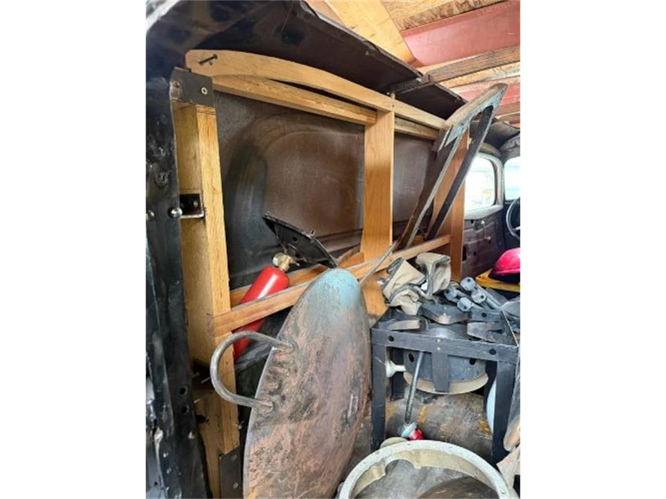 1933 Ford Model 18 & 40 - Image 19 of 23