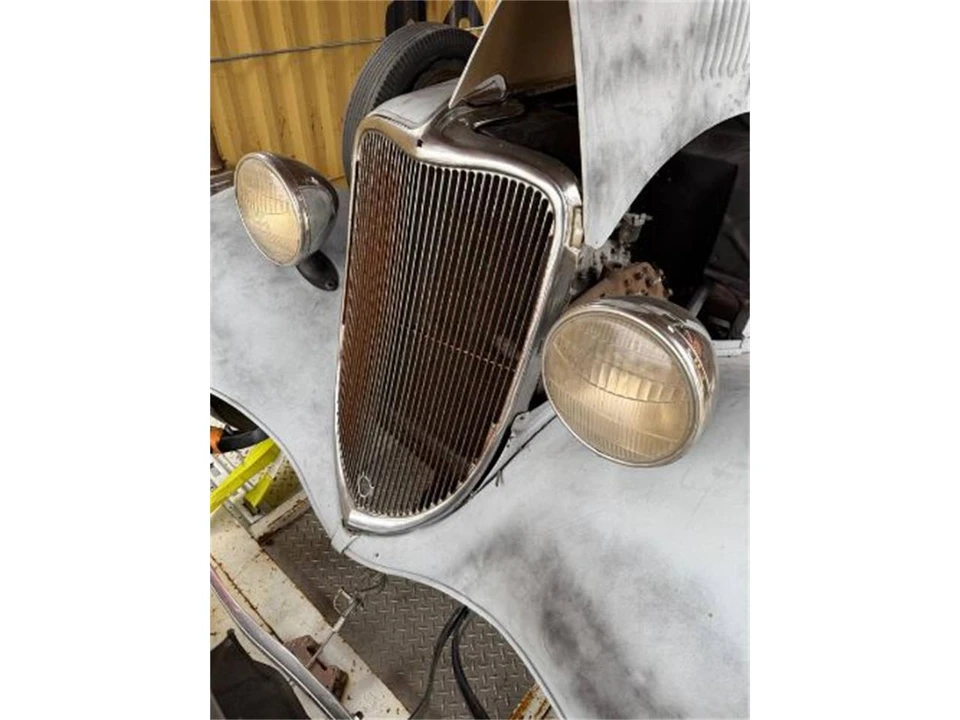 1933 Ford Model 18 & 40 - Image 22 of 23