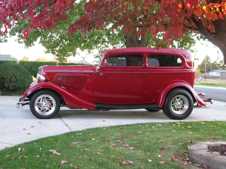 1933 Ford Hot Rod - Image 2 of 10