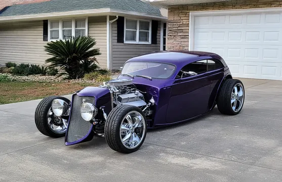 1933 Ford Victoria Speedstar Vicky