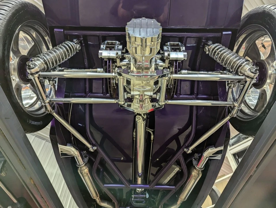 1933 Ford Model 18 & 40 - Image 3 of 21