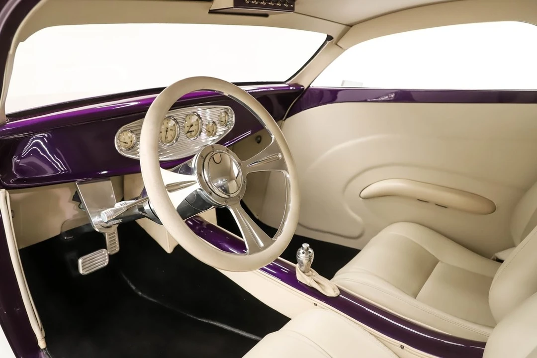 1933 Ford Model 18 & 40 - Image 2 of 21