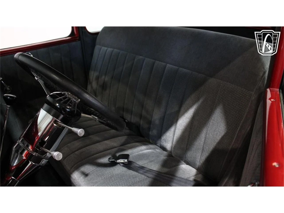 1933 Ford Standard & Deluxe & Super Deluxe - Image 31 of 31