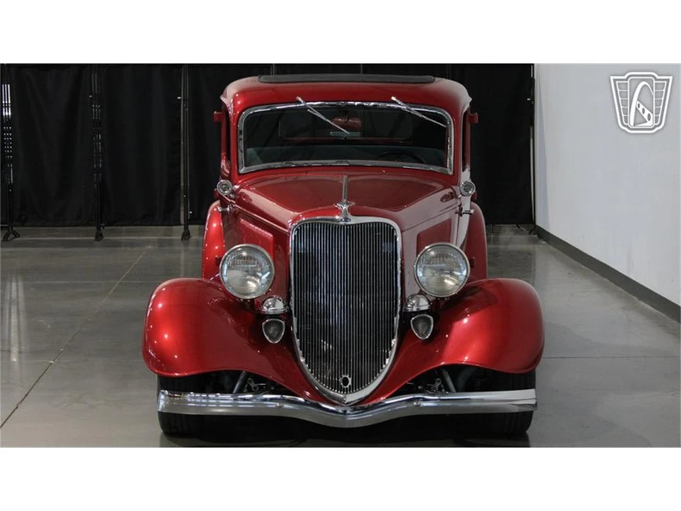 1933 Ford Standard & Deluxe & Super Deluxe - Image 13 of 31