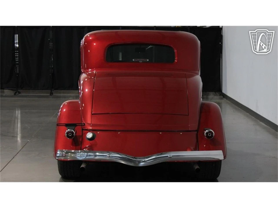 1933 Ford Standard & Deluxe & Super Deluxe - Image 25 of 31