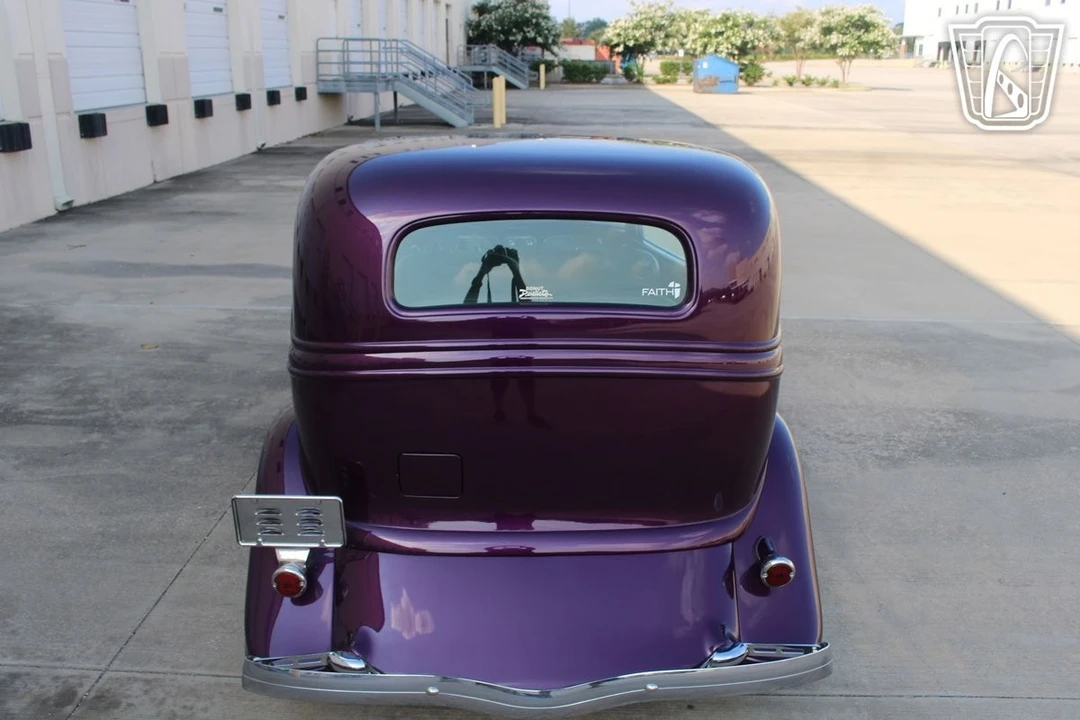 1933 Ford Model 18 & 40 - Image 10 of 12
