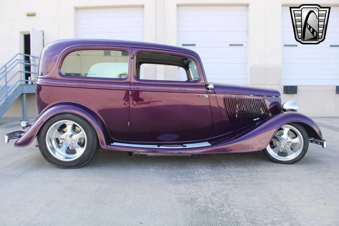 1933 Ford Model 18 & 40 - Image 7 of 21