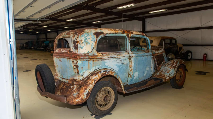 1933 Ford Model 18 & 40 - Image 3 of 10