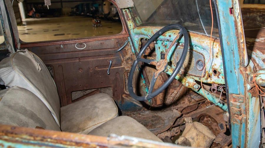 1933 Ford Model 18 & 40 - Image 4 of 10