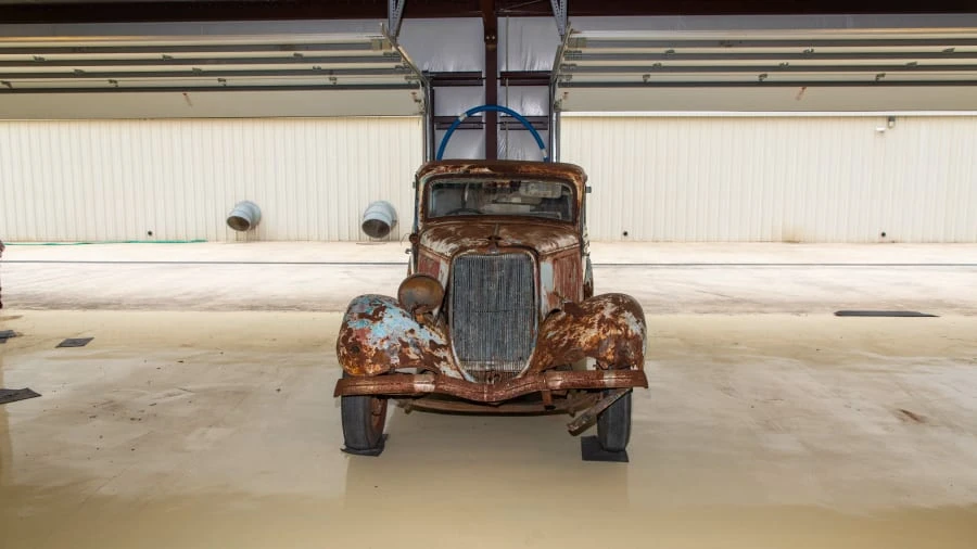 1933 Ford Model 18 & 40 - Image 8 of 10