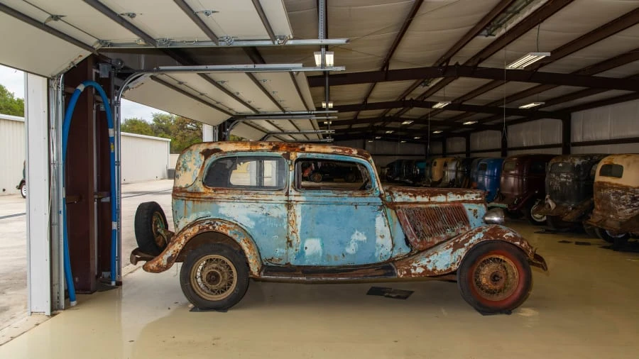 1933 Ford Model 18 & 40 - Image 9 of 10