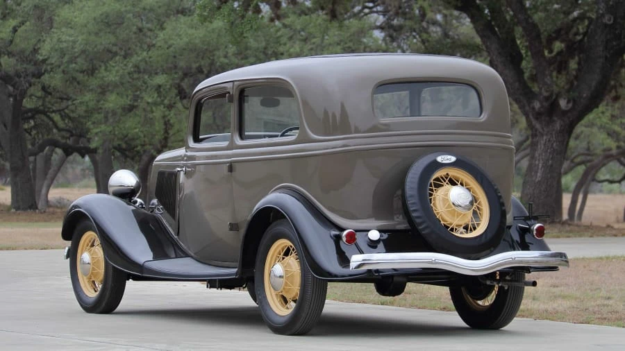 1933 Ford Model 18 & 40 - Image 3 of 17
