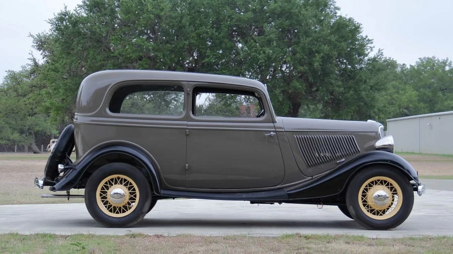 1933 Ford Model 18 & 40 - Image 8 of 17