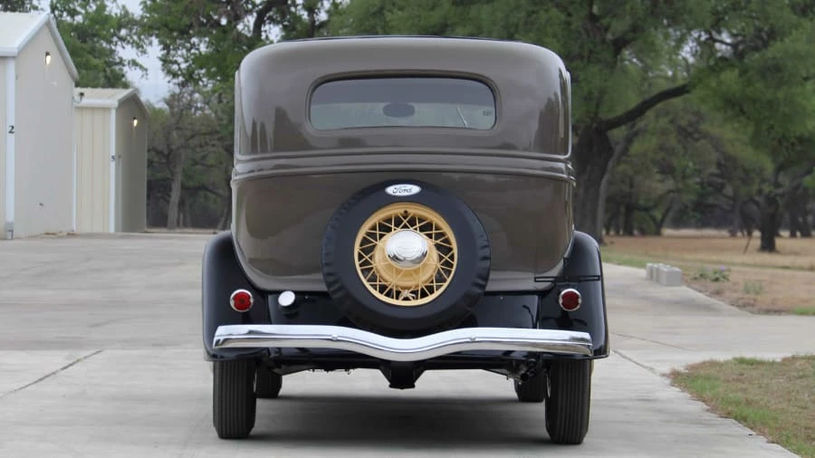 1933 Ford Model 18 & 40 - Image 15 of 17