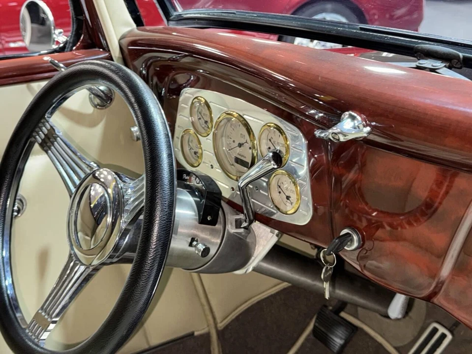 1933 Ford Model 18 & 40 - Image 19 of 26
