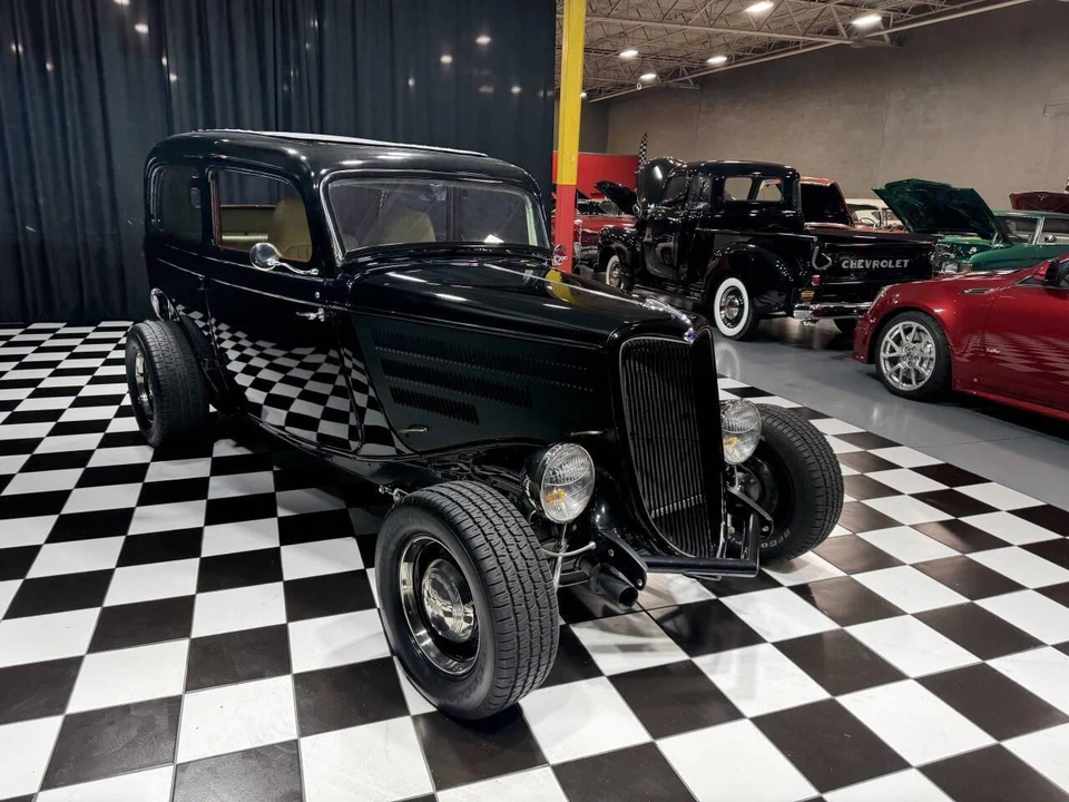 1933 Ford Model 18 & 40 - Image 5 of 26