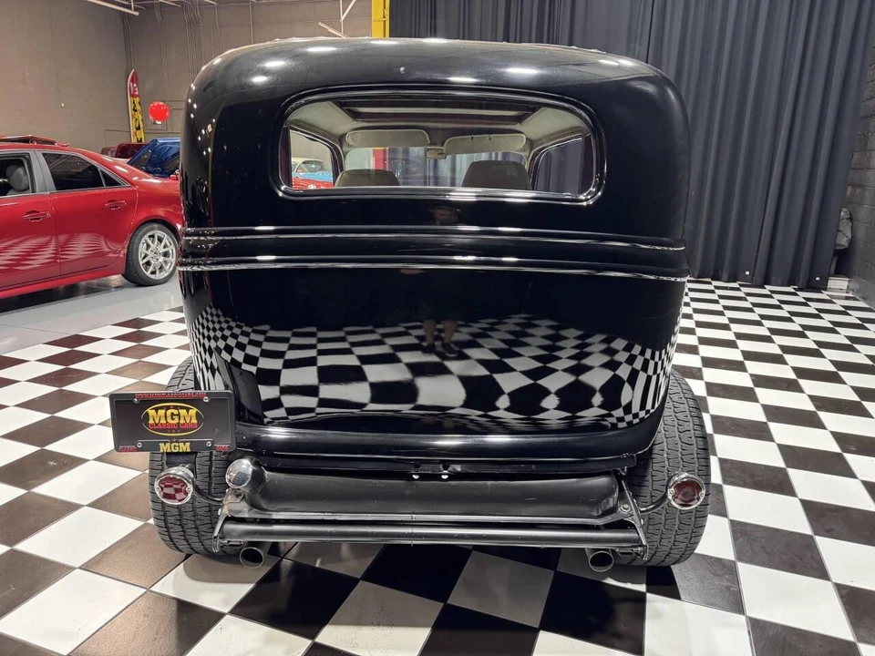 1933 Ford Model 18 & 40 - Image 8 of 26