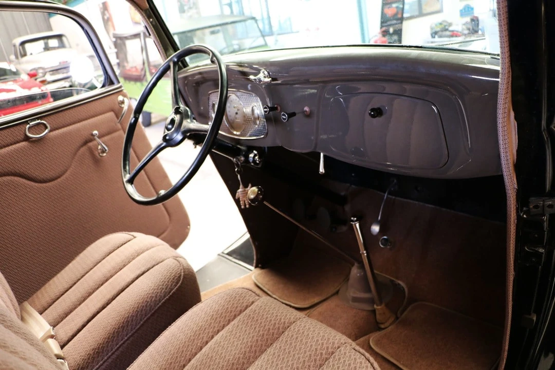 1933 Ford Model 18 & 40 - Image 12 of 30