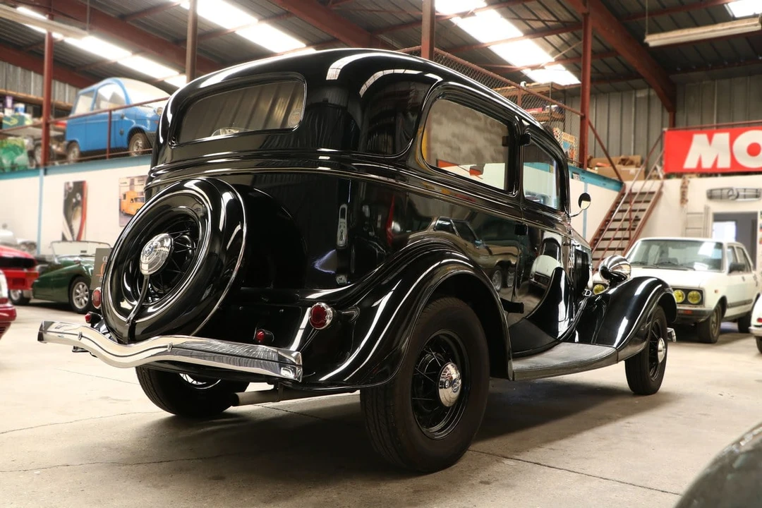 1933 Ford Model 18 & 40 - Image 8 of 30