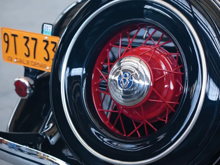 1933 Ford Model 18 & 40 - Image 13 of 26