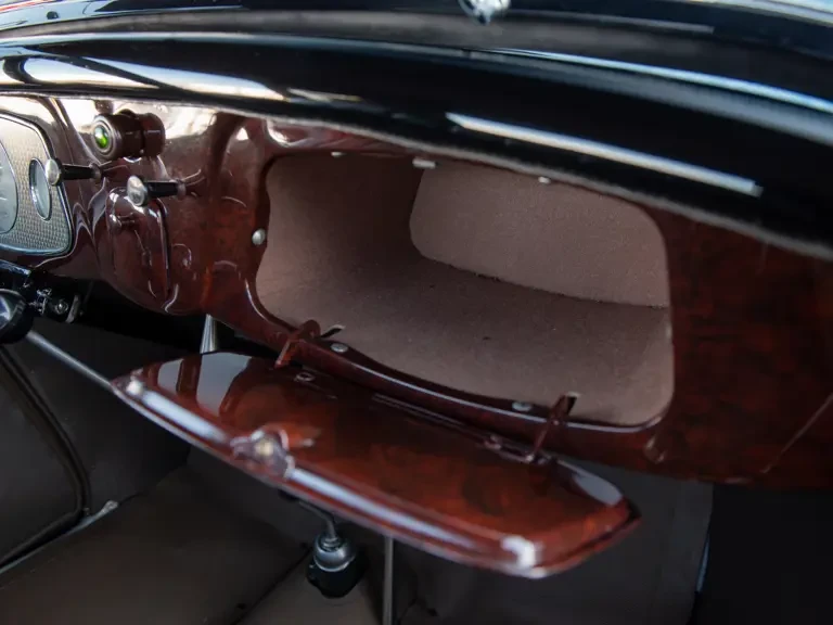 1933 Ford Model 18 & 40 - Image 16 of 31
