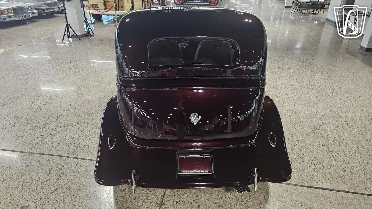 1933 Ford Model 18 & 40 - Image 13 of 21