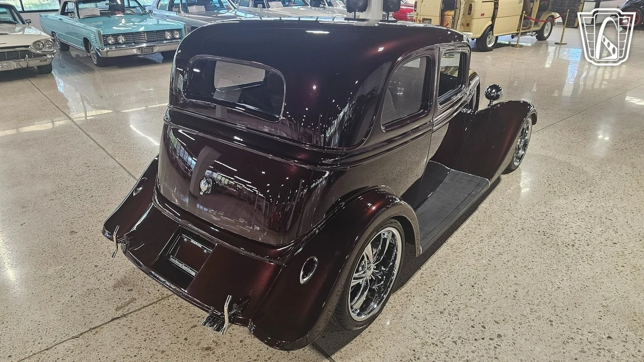 1933 Ford Model 18 & 40 - Image 16 of 21