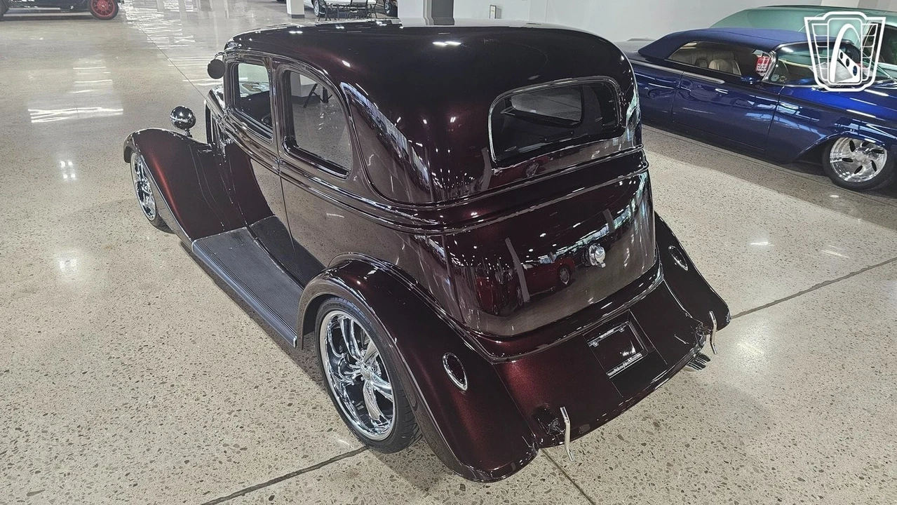 1933 Ford Model 18 & 40 - Image 10 of 21