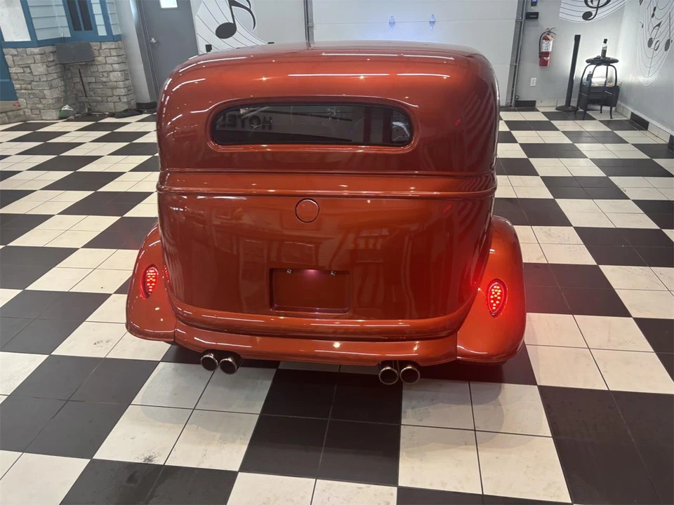 1933 Ford Model 18 & 40 - Image 11 of 31