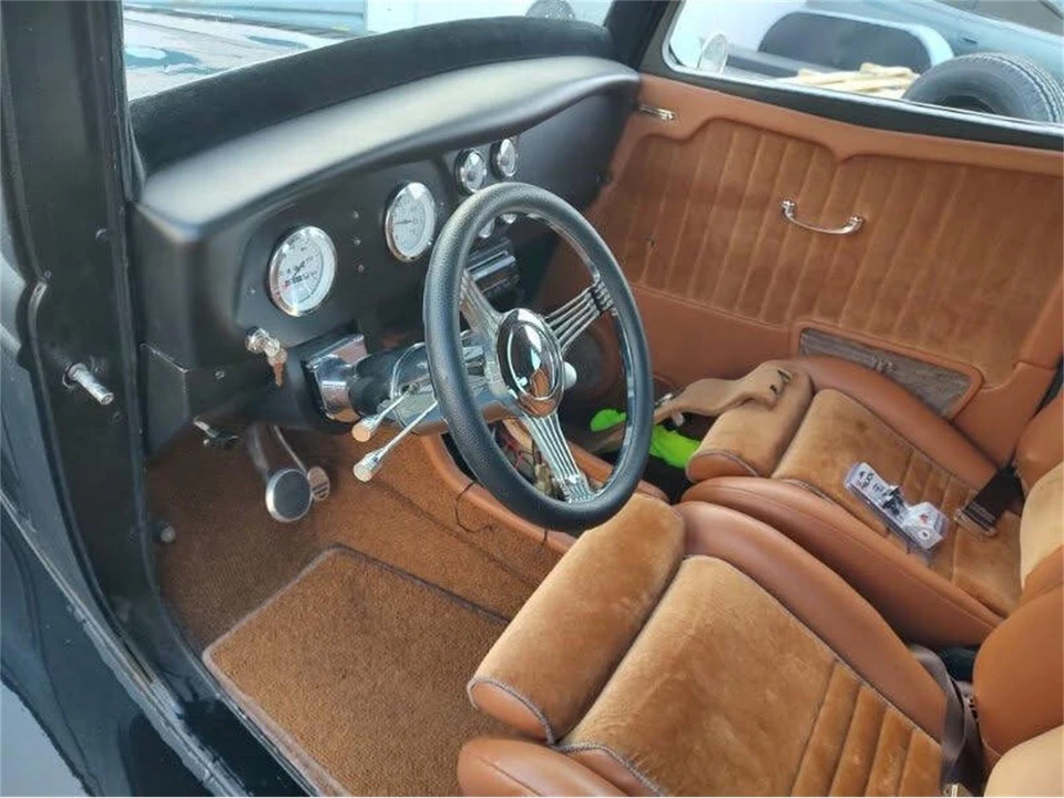 1933 Ford Model 18 & 40 - Image 5 of 8