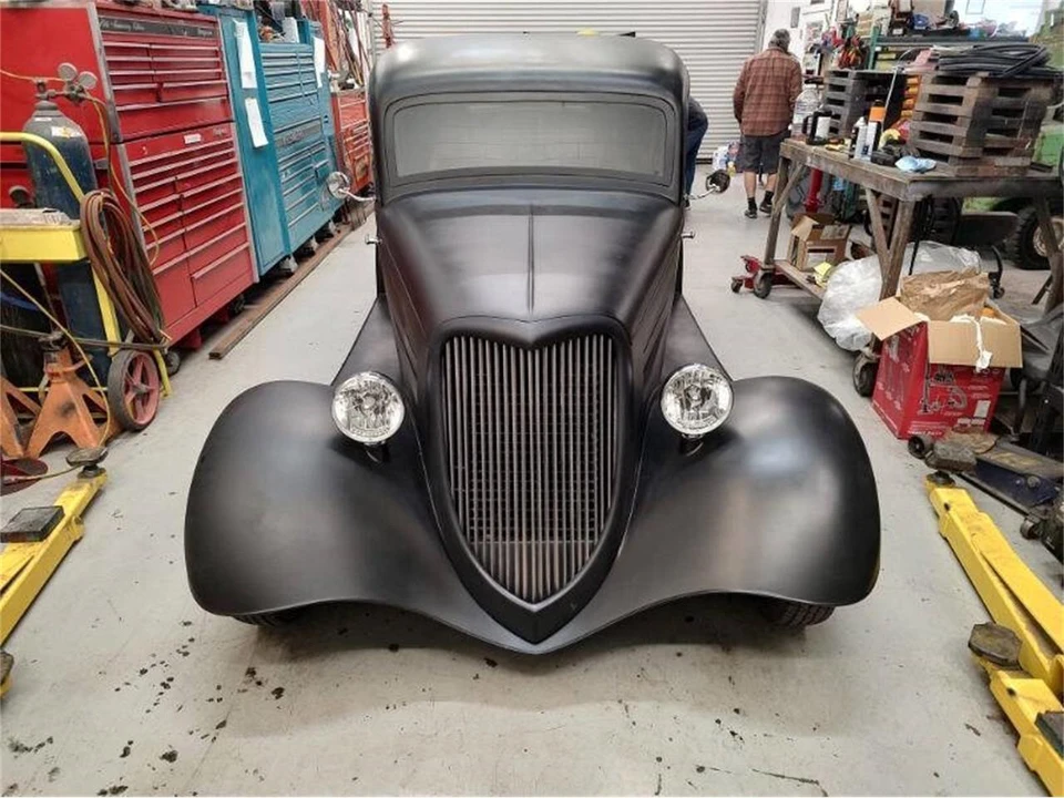 1933 Ford Model 18 & 40 - Image 2 of 8