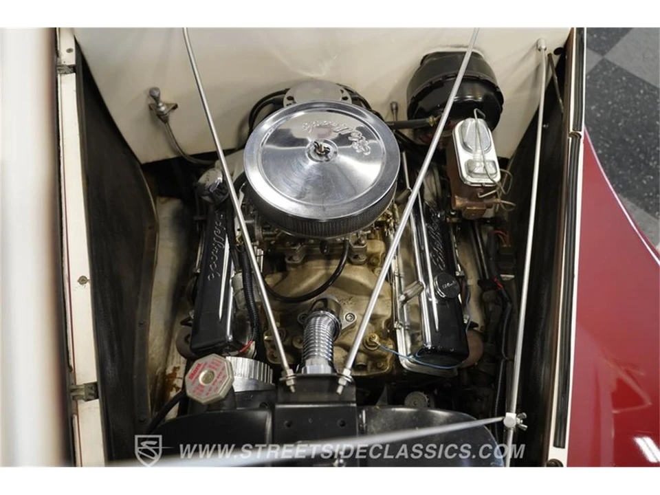 1933 Ford Model 18 & 40 - Image 4 of 31
