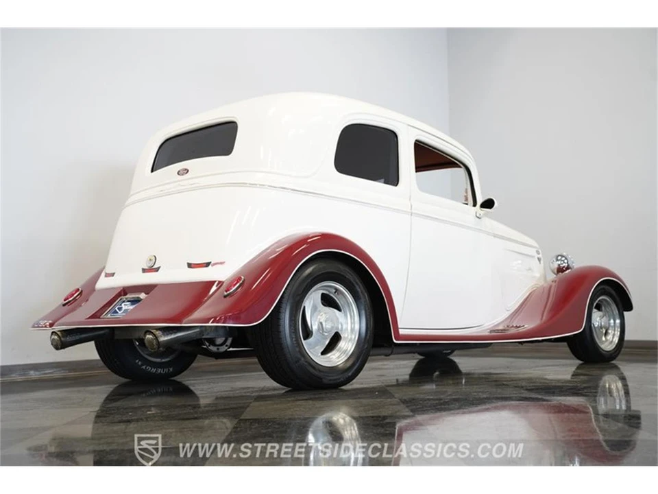 1933 Ford Model 18 & 40 - Image 14 of 31