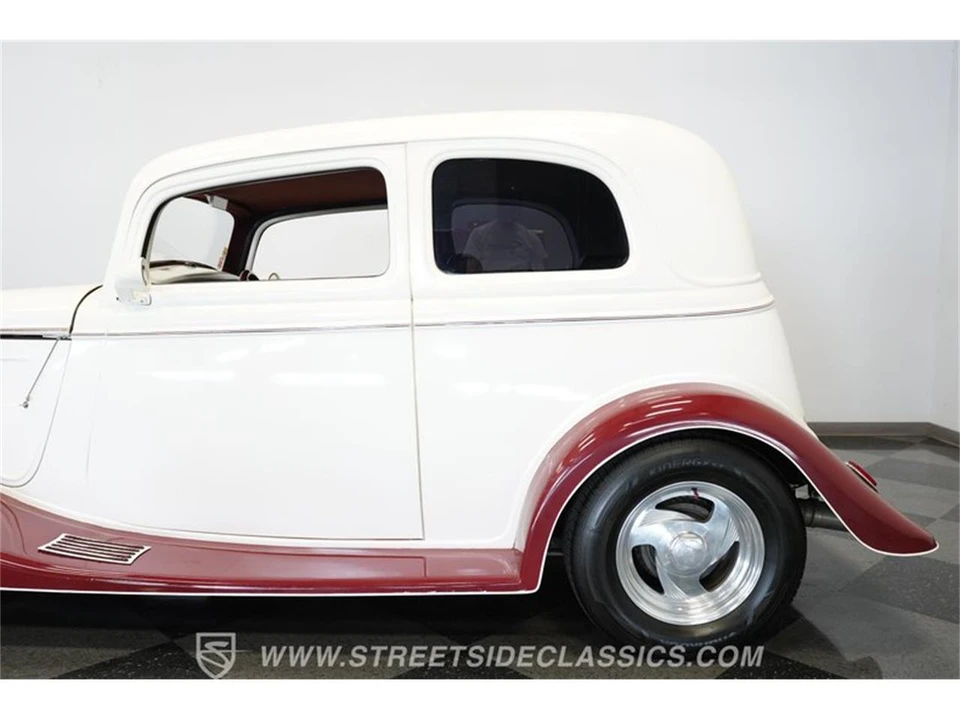 1933 Ford Model 18 & 40 - Image 27 of 31