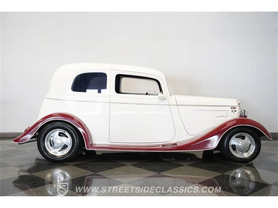 1933 Ford Model 18 & 40 - Image 18 of 31