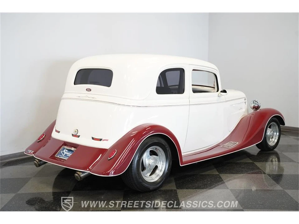 1933 Ford Model 18 & 40 - Image 15 of 31