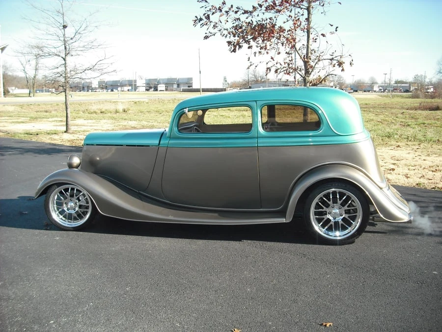 1933 Ford Model 18 & 40 - Image 2 of 7