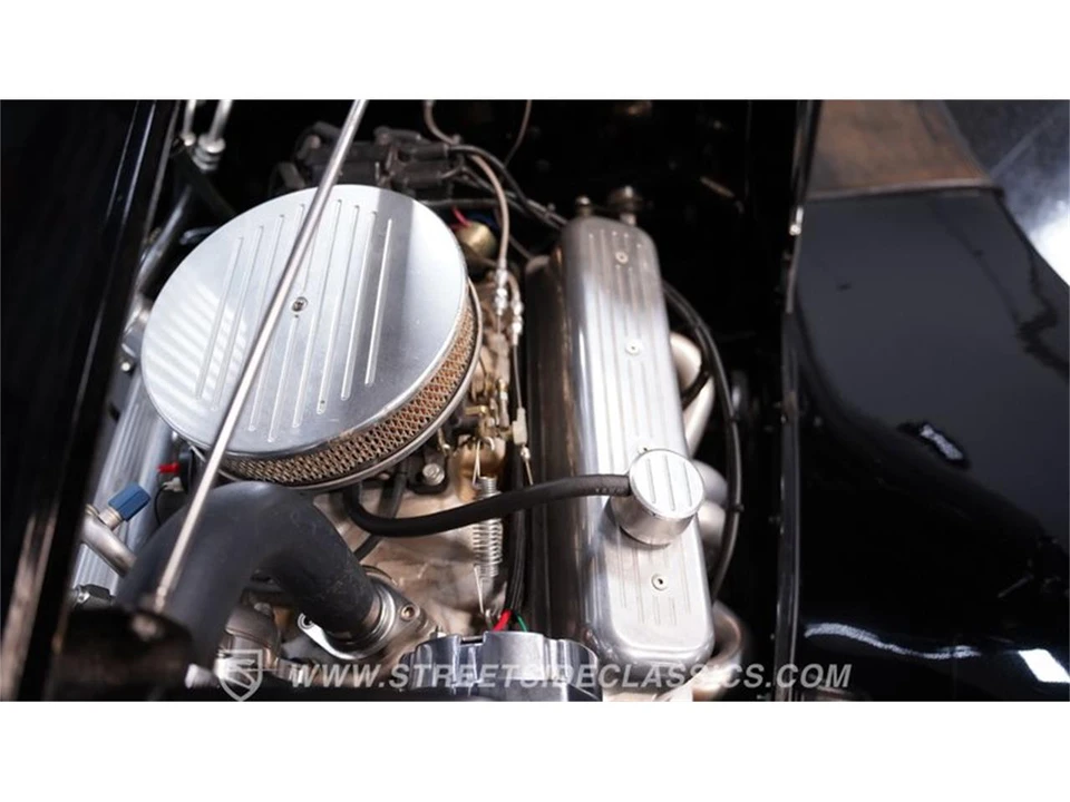 1933 Ford Model 18 & 40 - Image 3 of 31