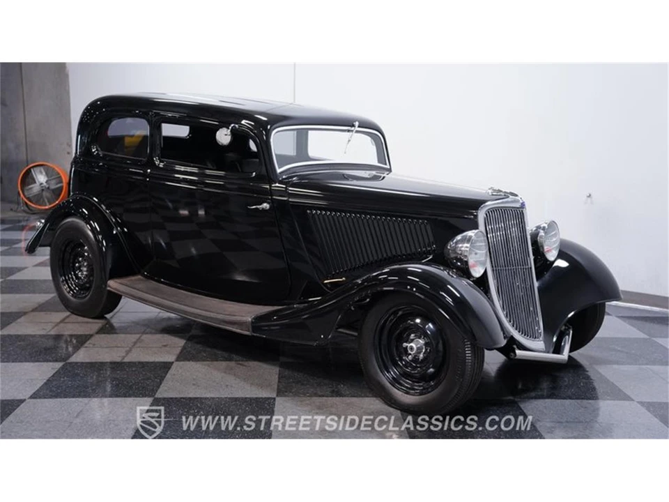 1933 Ford Model 18 & 40 - Image 14 of 31