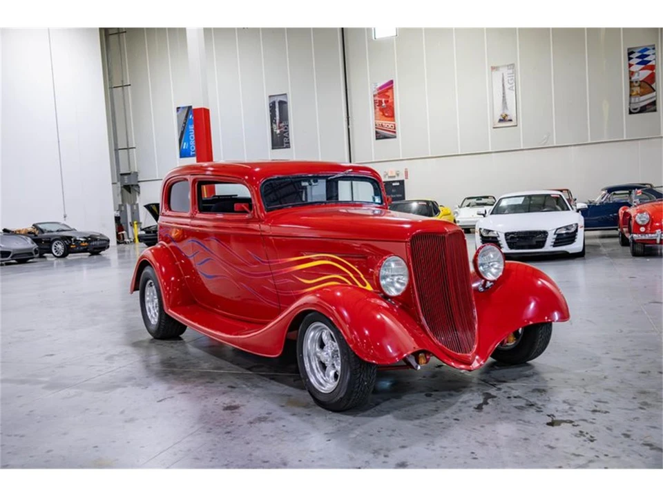 1933 Ford Model 18 & 40 - Image 8 of 31