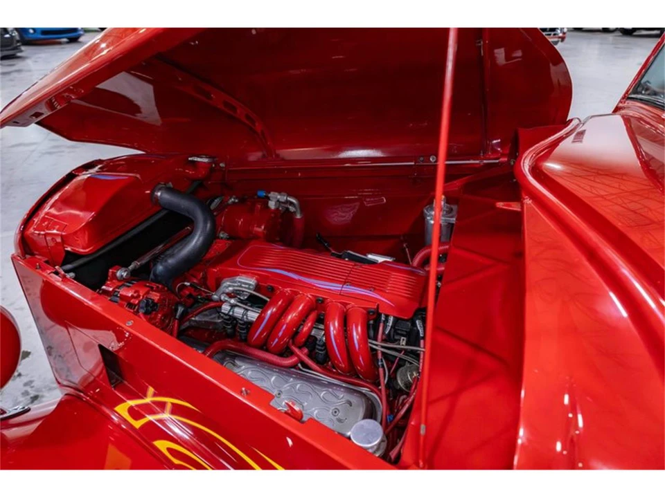 1933 Ford Model 18 & 40 - Image 16 of 31