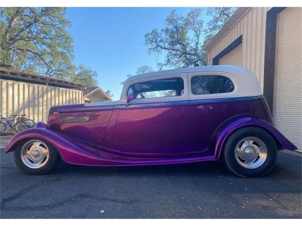 1933 Ford Model 18 & 40 - Image 10 of 11