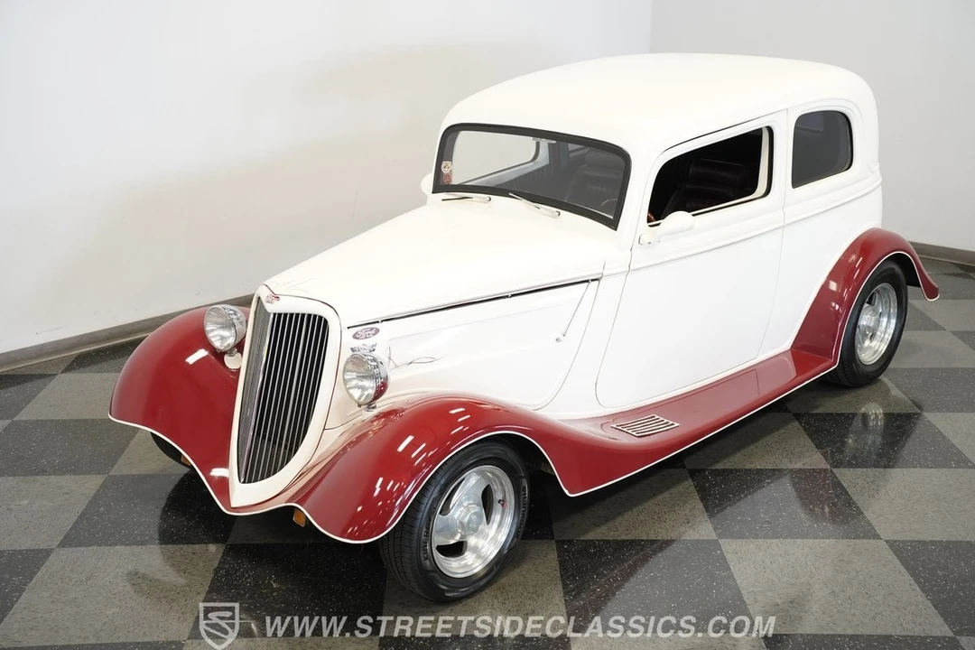 1933 Ford Hot Rod - Image 8 of 12