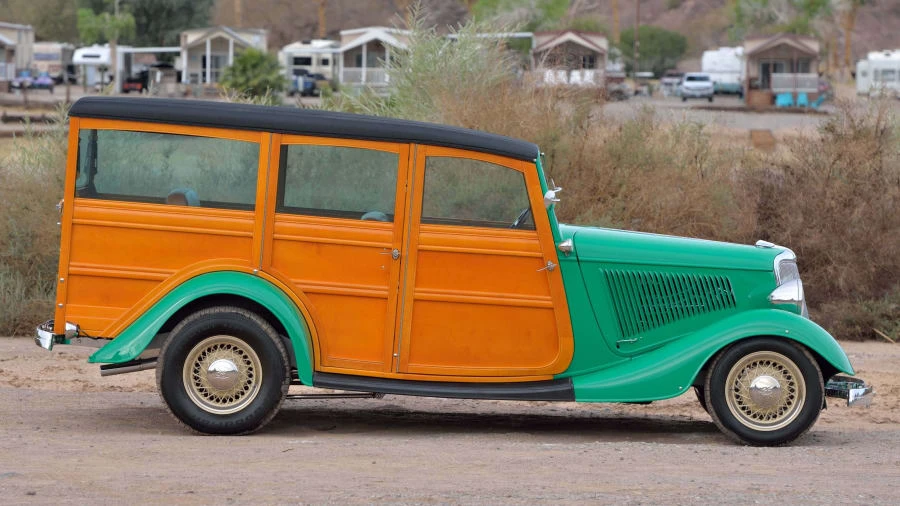 1933 Ford Model 18 & 40 - Image 2 of 31